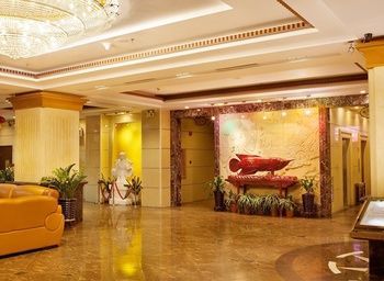Rongwei Business Hotel Гуанджоу Екстериор снимка