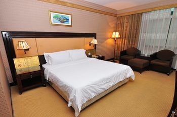 Rongwei Business Hotel Гуанджоу Екстериор снимка